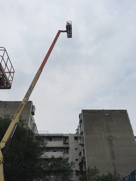 双流高空作业车场地存放如何保养